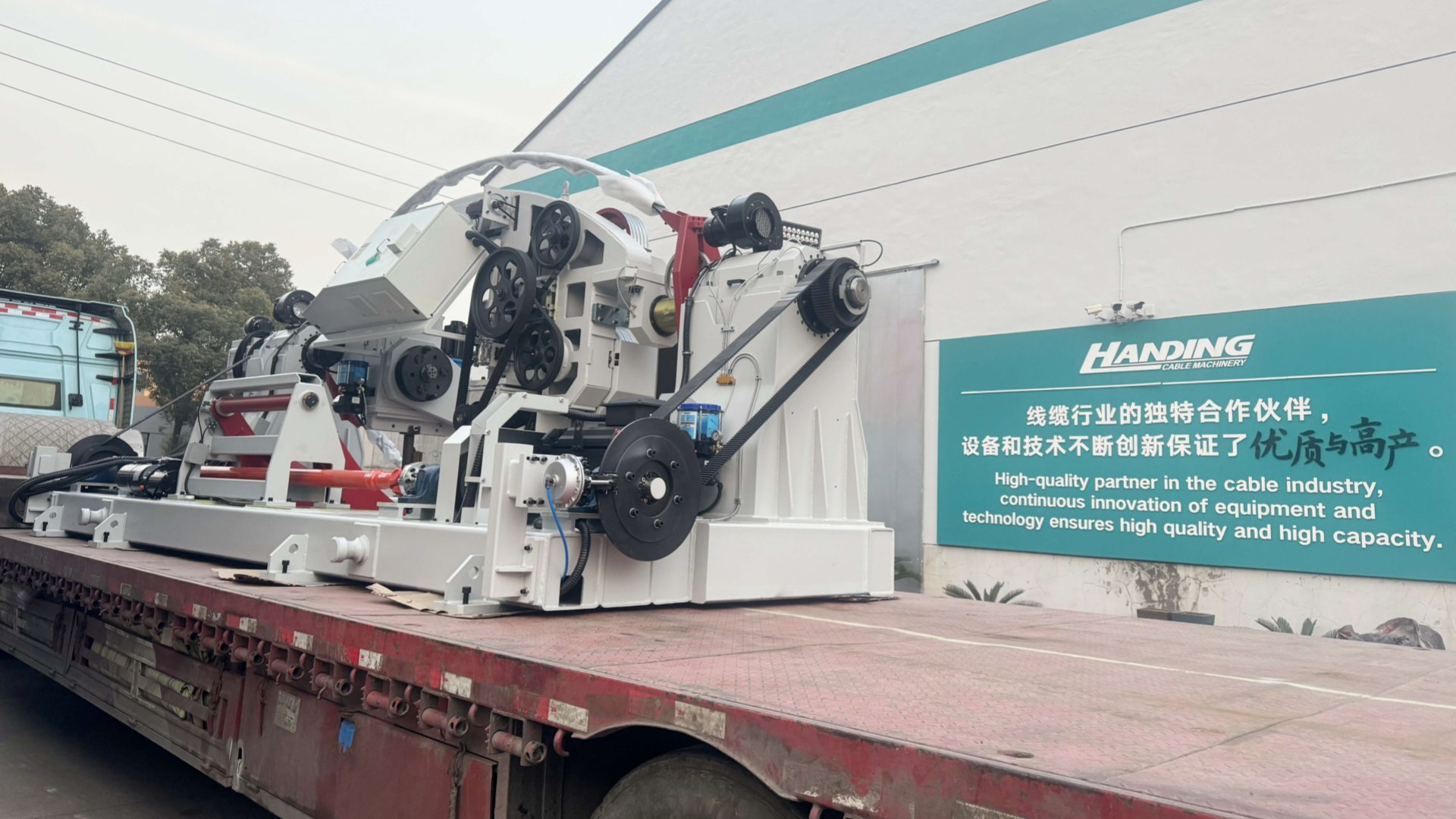 561735981575984.jpg 束絞機(jī)_副本1.jpg