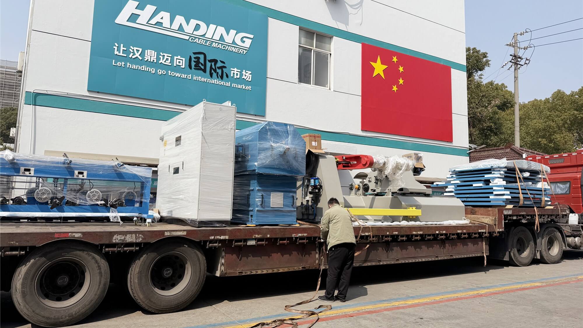 懸臂單絞機(jī) 懸臂單絞機(jī)